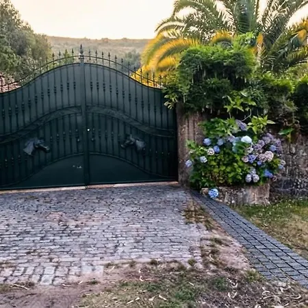 Quinta Do Ferrador 펜션 *