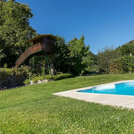 펜션 Quinta Do Ferrador